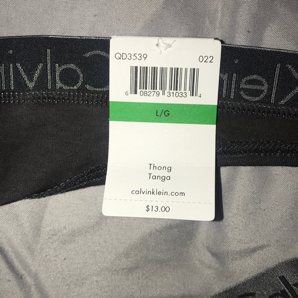 Calvin Klein Women’s Thong🆕 - Picture 8 of 10